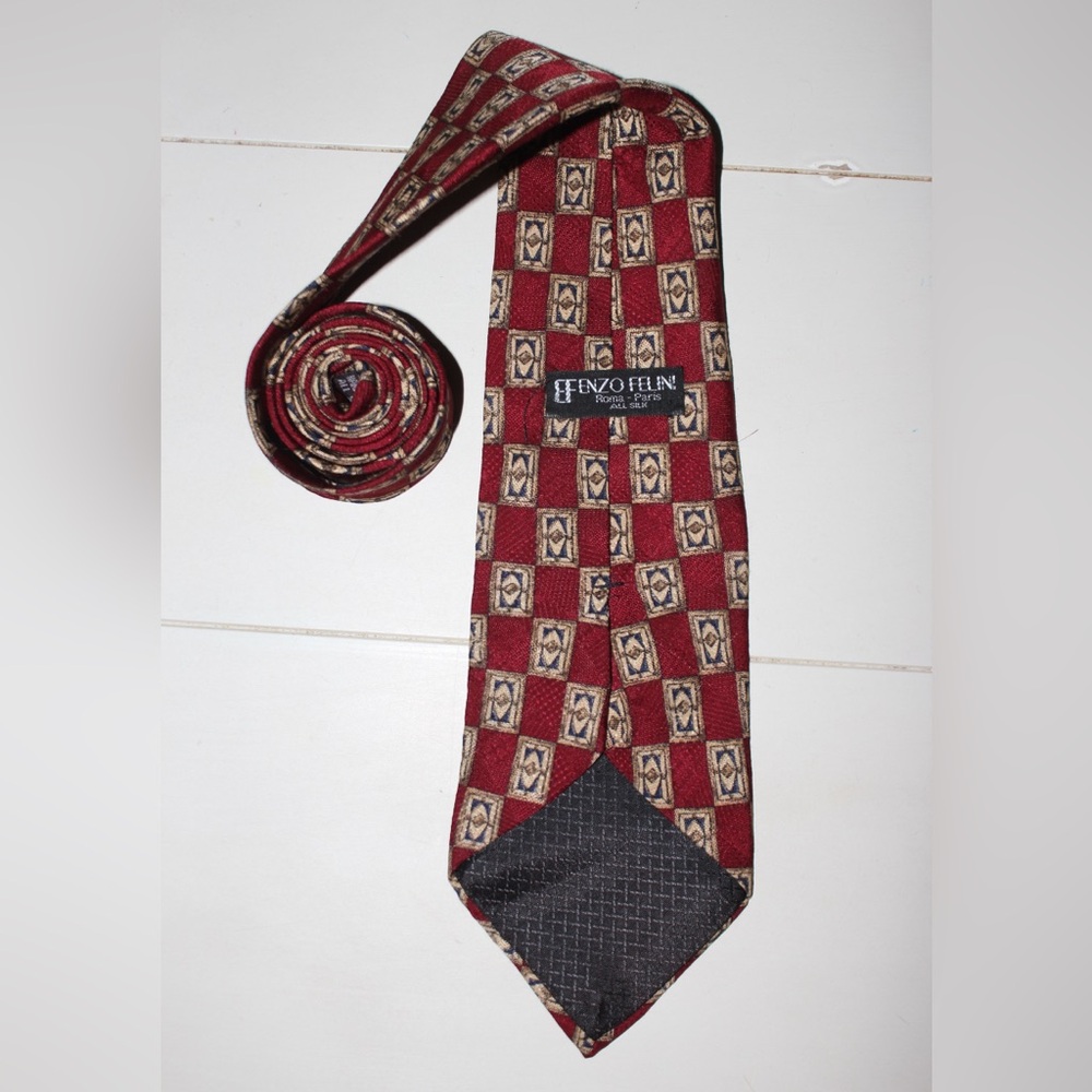 Efenzo Felini Handmade Silk Necktie